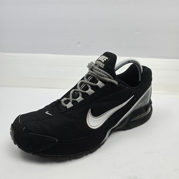 The Nike Air Max Shoes in Men's Size 10.5 *Missing Insoles* - Picture 5 of 15